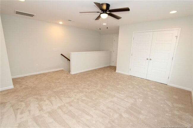 Building Photo - 1245 Russet Ln