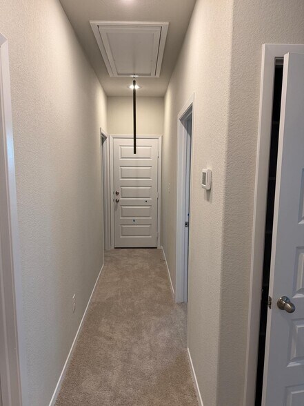 Building Photo - 2615 Derwent Dr