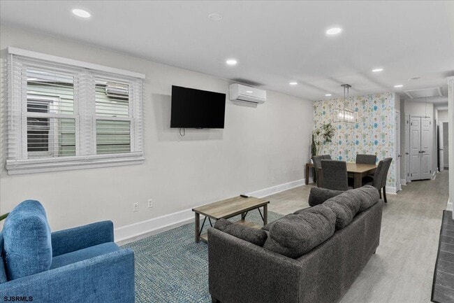 Building Photo - 506 New Jersey Ave