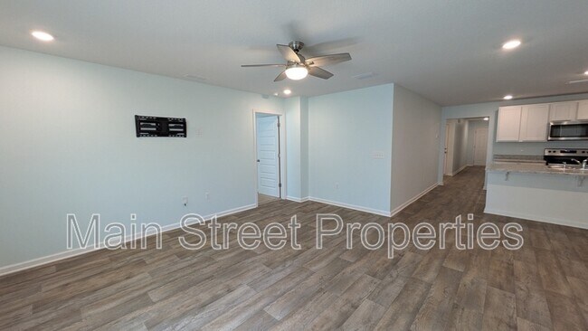 Building Photo - 10624 Queens Gate Cir