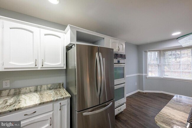 Building Photo - 5035 Timberwood Trail