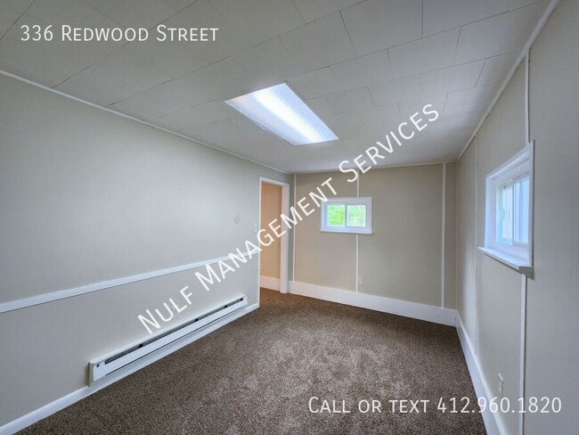 Building Photo - 336 Redwood St