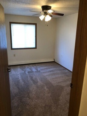 Interior Photo - Sandy Creek (SAN320N)