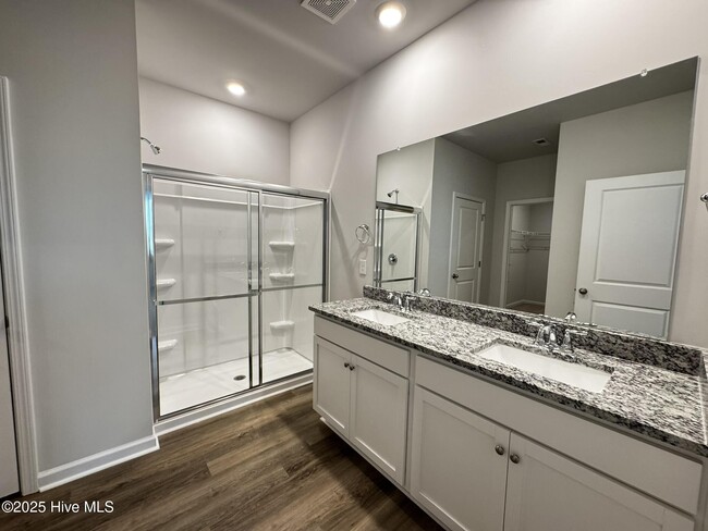 Building Photo - 2084 Willowleaf Dr