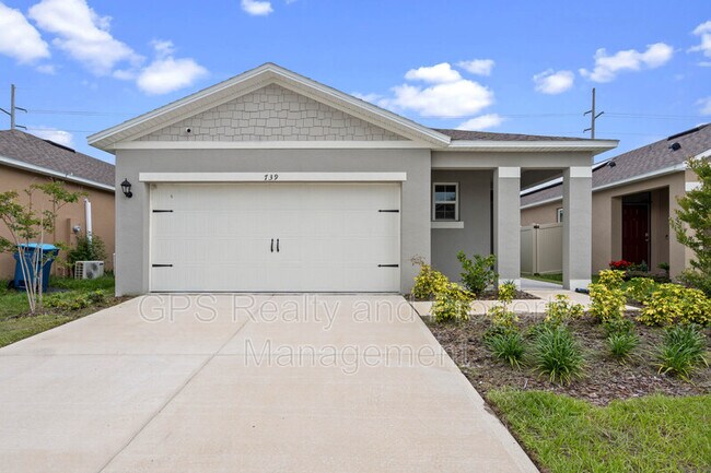 Primary Photo - 739 Chinoy Rd