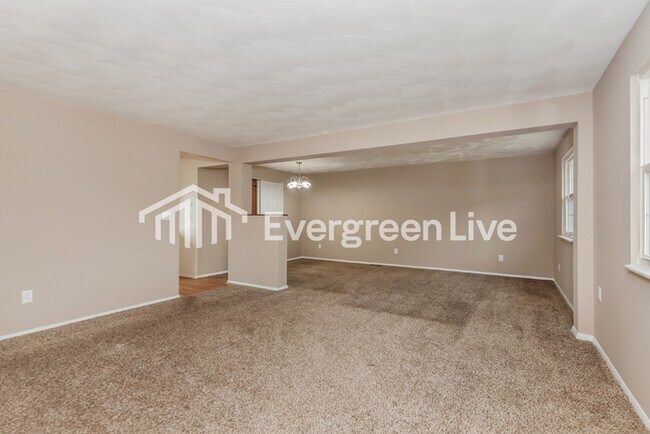 Building Photo - 7650 Damascus Dr