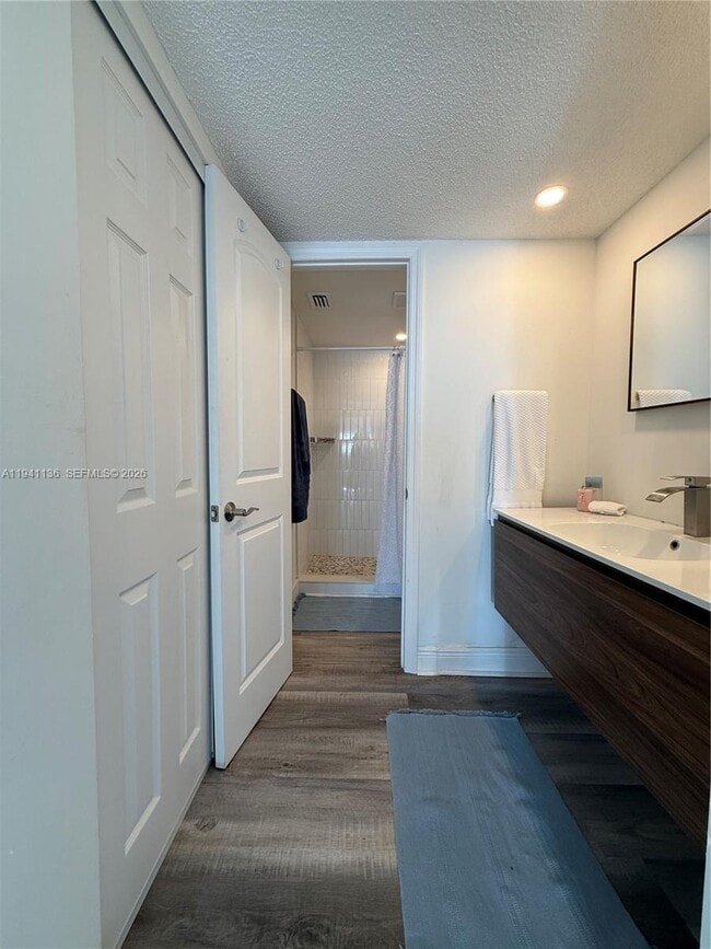 Building Photo - 2634 SE 21st Ct