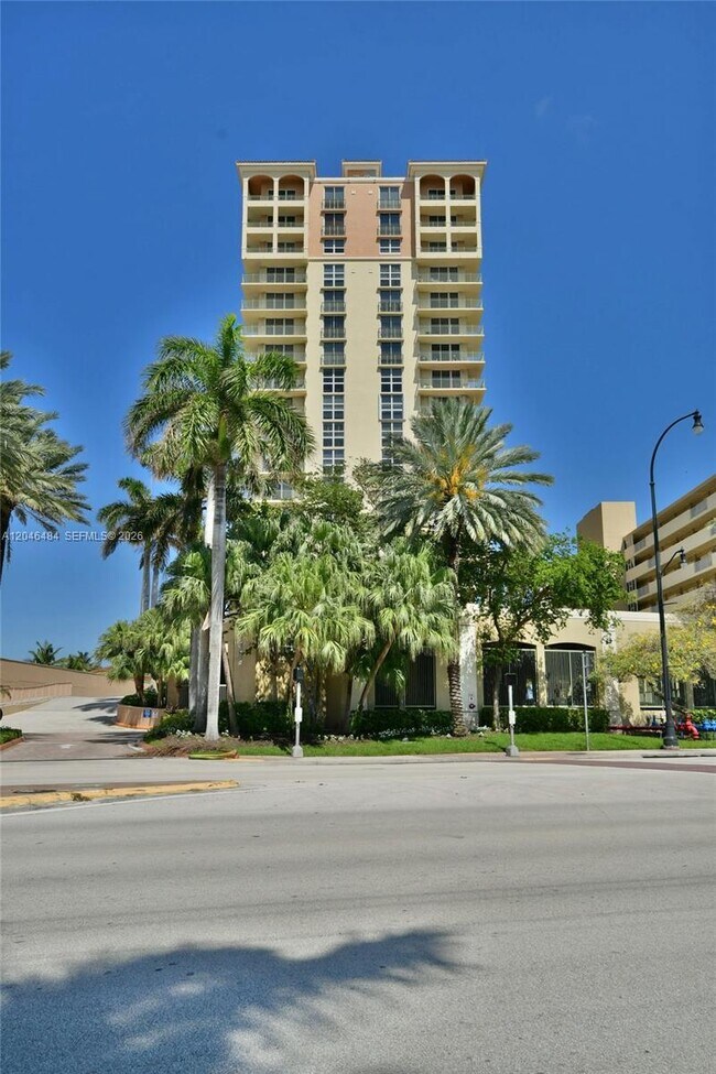 Building Photo - 2080 S Ocean Dr