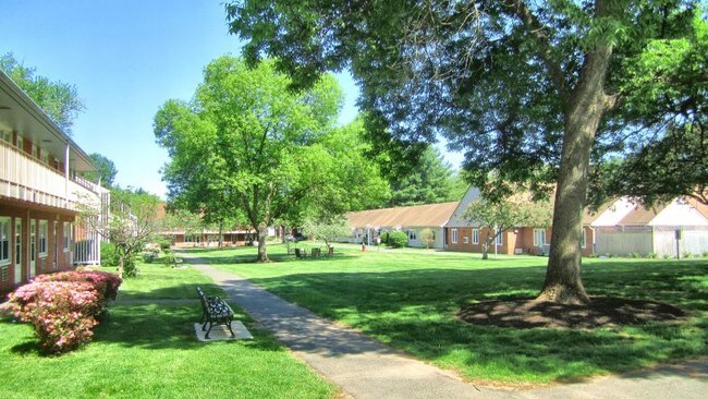 Primary Photo - West Hartford Fellowship Housing