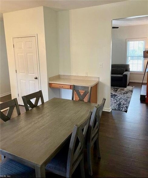 Building Photo - 404 W 29th St