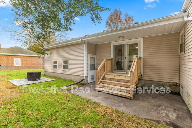 Building Photo - 2800 Keller Ave