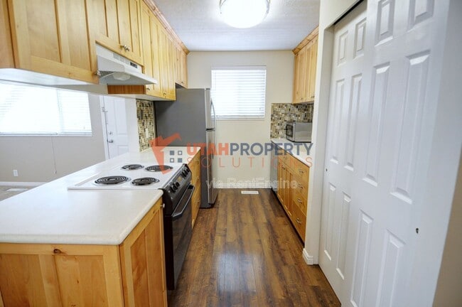 Building Photo - 4337 S 1230 W