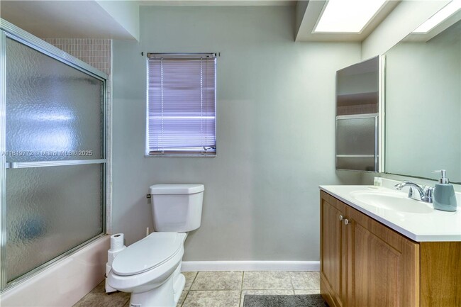Building Photo - 1122 S Street N, Lake Worth, FL 33460