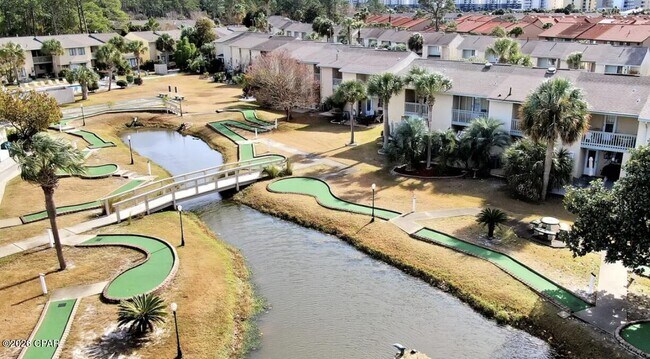 Building Photo - 218 White Sandy Dr