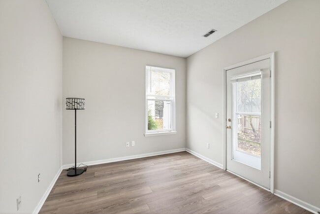 Building Photo - Beautiful Ranch Home Near Dining, Shopping & The Palladium