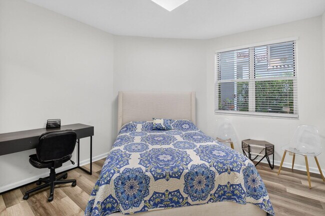 Building Photo - 2225 NW 53rd St