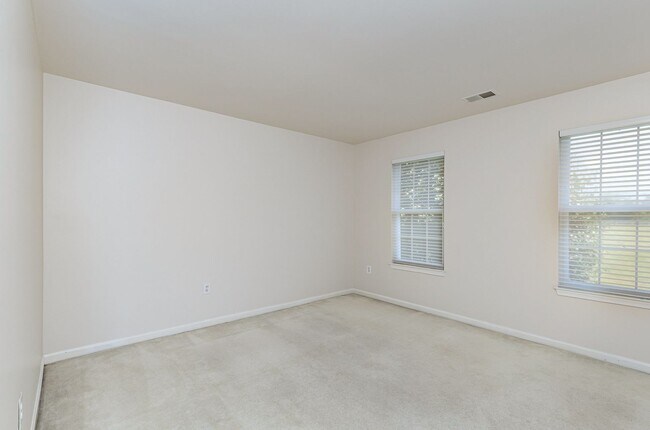 Building Photo - WATERFRONT RENTAL PROPERTY