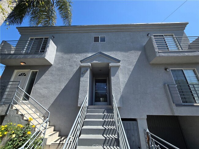 Building Photo - 1054 Harrison Ave