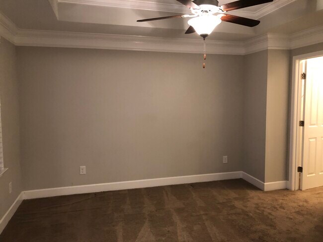 Building Photo - 5543 Prada Dr