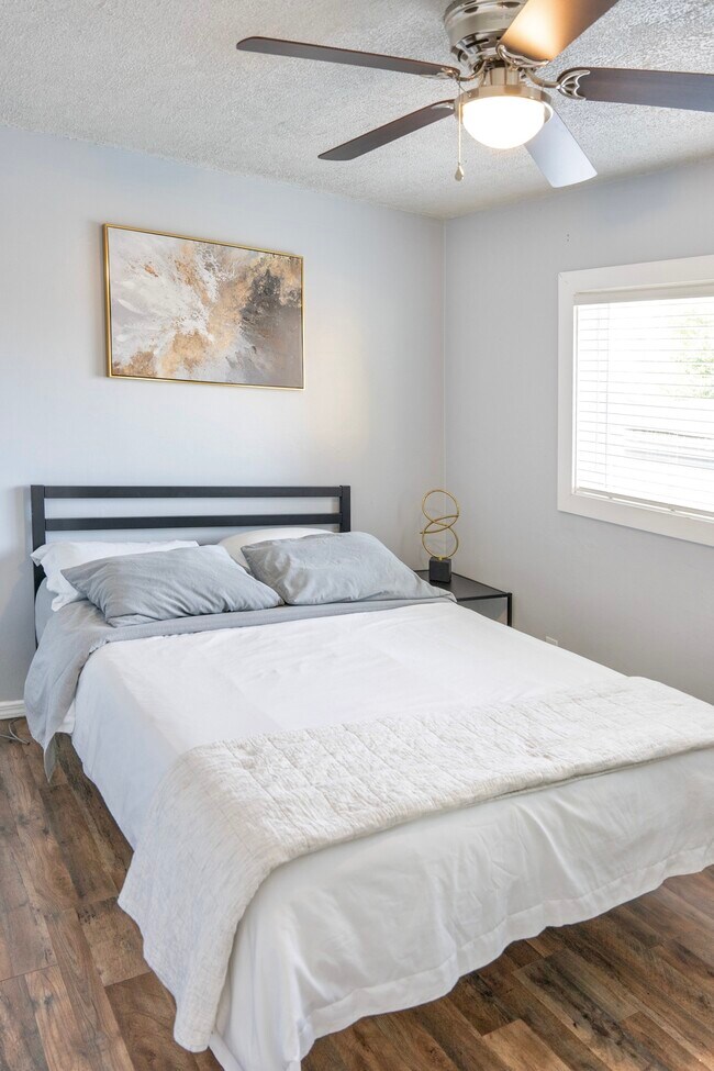 Building Photo - Spacious 3-Bedroom Home for Rent in Renton