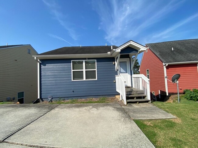 Building Photo - BRIDGEWATER HOME! PRE-LEASING FOR IMMEDIATE MOVE IN! ROOMMATE MATCHING ONLY