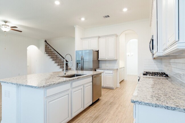 Building Photo - 1403 Woodson Rdg Ln
