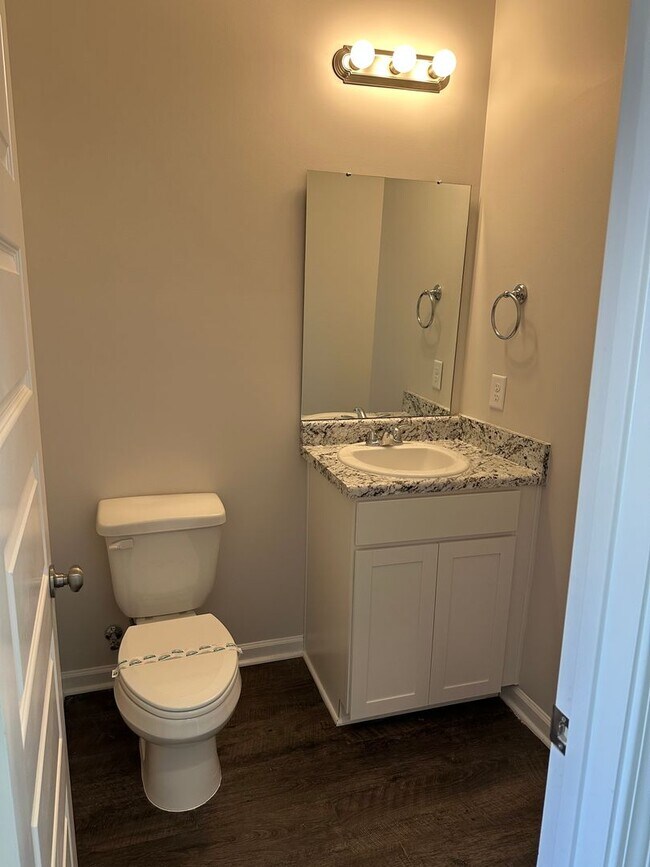 Building Photo - Pre-Leasing Now! Discover This Beautiful 3-Bedroom, 2.5-Bath Home in Cullman