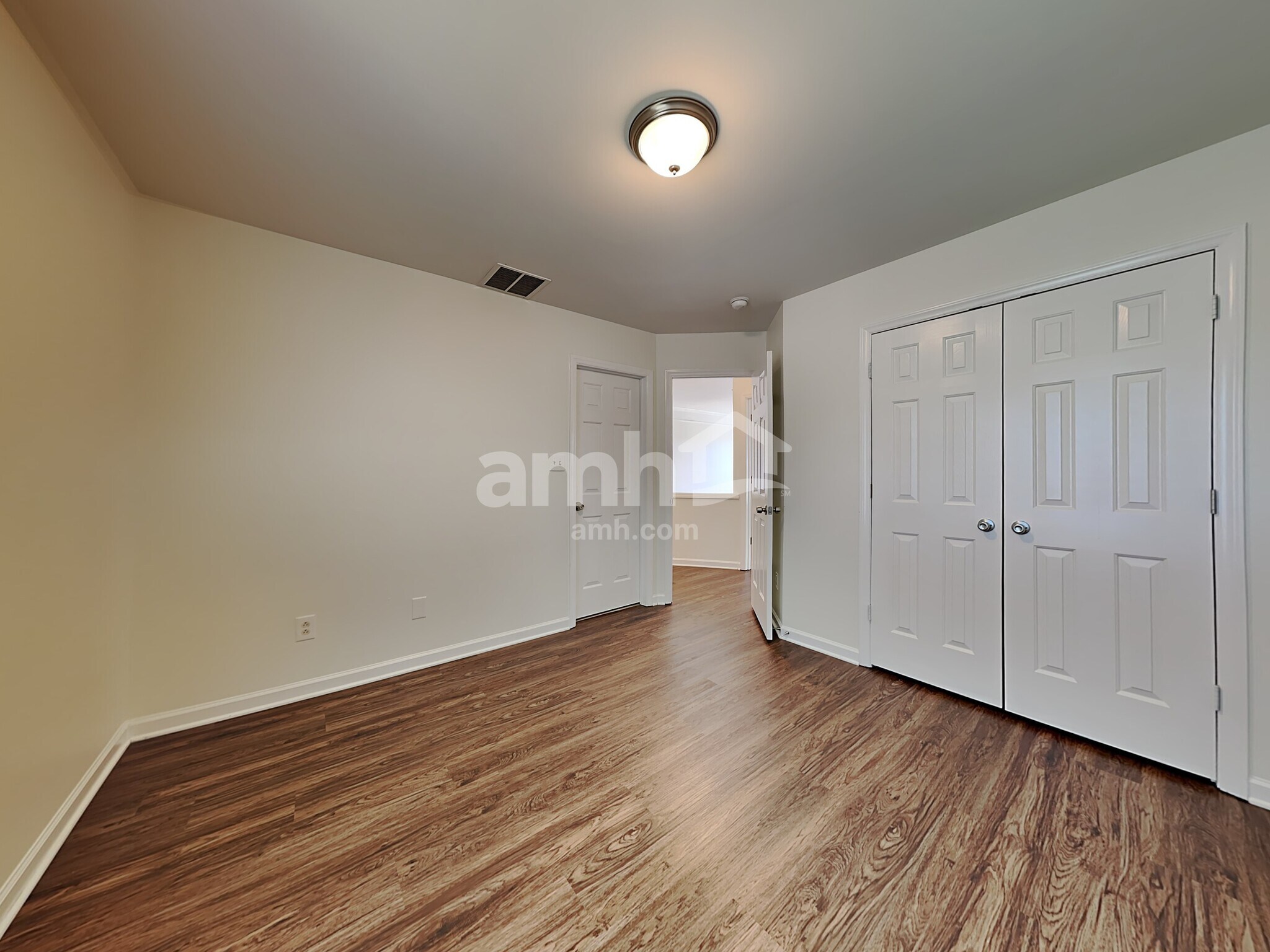 Building Photo - 1413 Cantwell Ct