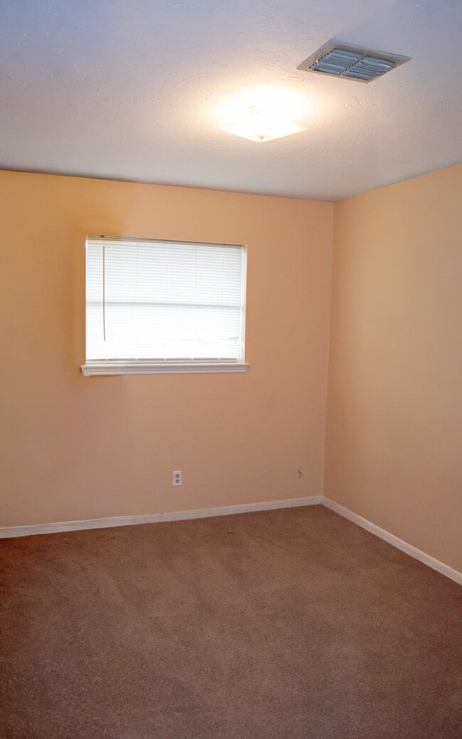 Building Photo - 4826 Redfish Reef Dr