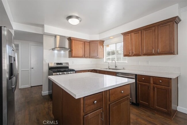 Building Photo - 18639 Liggett St