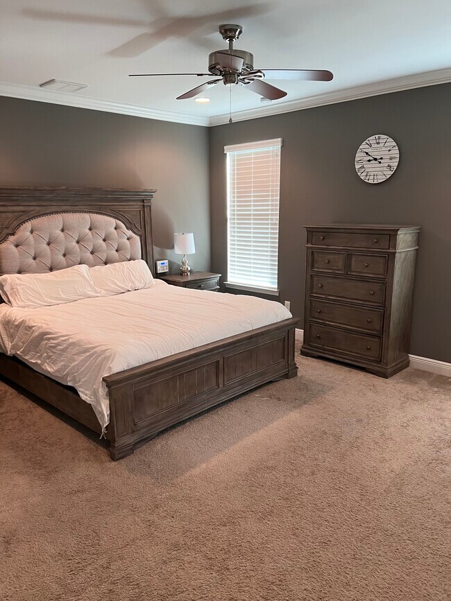 Building Photo - 8283 Calle Mio