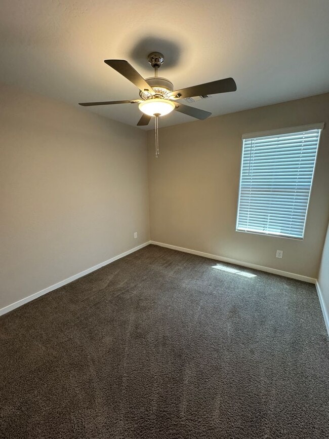 Building Photo - Unique opportunity! Rent a townhouse in a ...