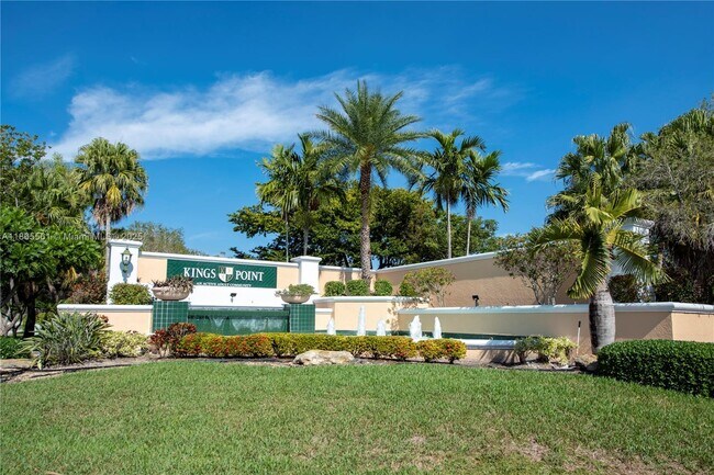 Building Photo - 9522 N Belfort Cir