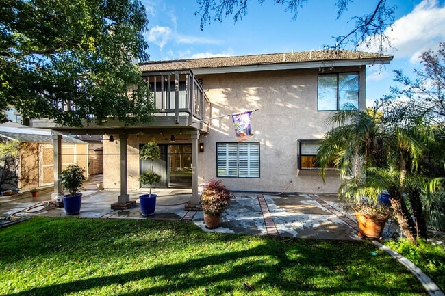 Building Photo - Beautiful 4 Bedroom Home on Cul-de-sac