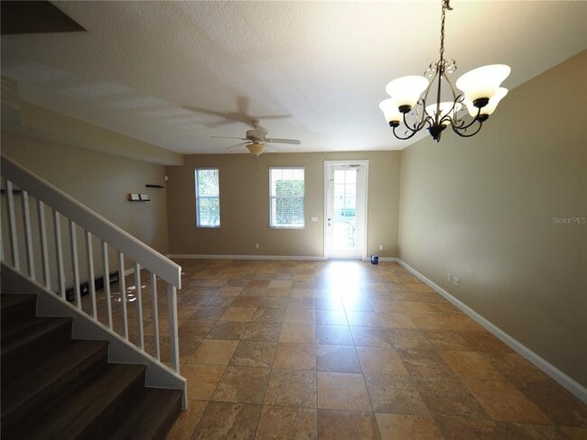 Building Photo - 1649 Napoli Dr W