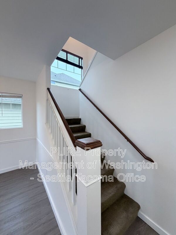 Building Photo - 1725 SW 346th Pl