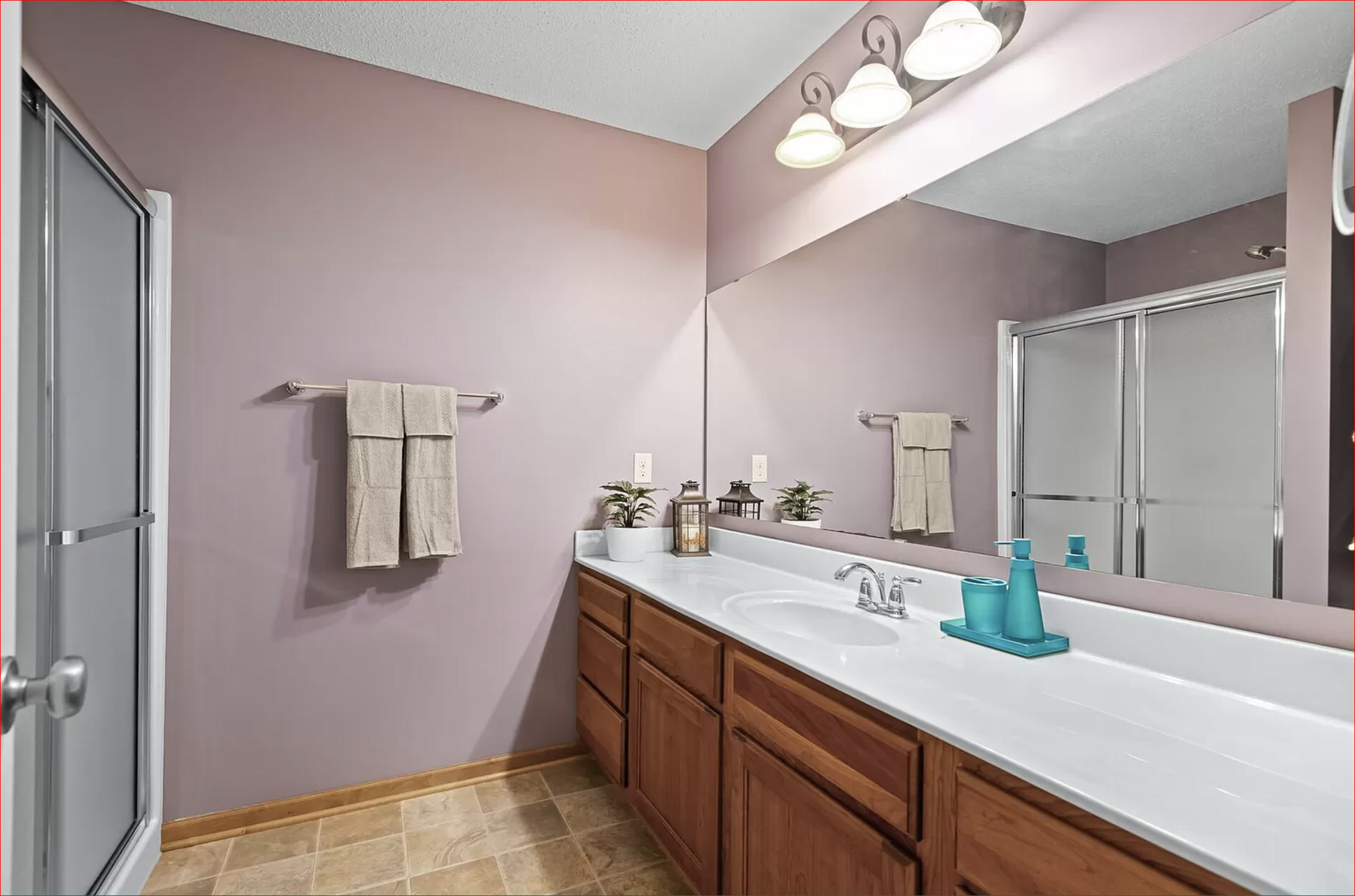 Main bath - 12450 Flanders Ct NE