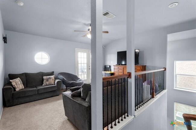Building Photo - 9613 Adeel Dr