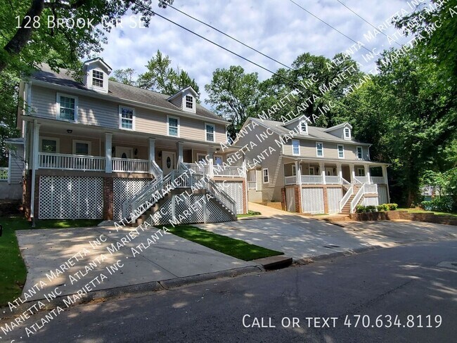 Building Photo - 128 Brook Cir SE