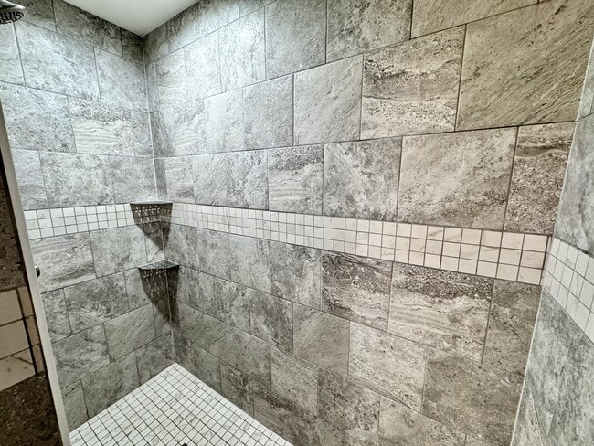 Building Photo - 97 Timothy Dr