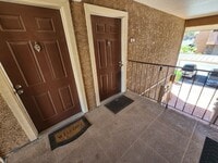 Building Photo - Beautiful Bella Vita 1 Bedroom/1 Bath unit.