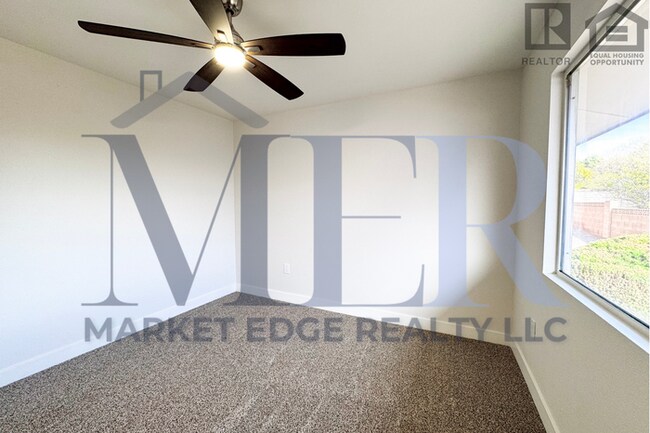 Building Photo - 3Bed/2Bath Home in 55+ Community in Sun Ci...