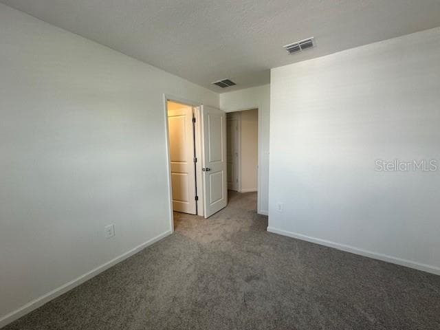 Building Photo - 4012 NE 30th Ter