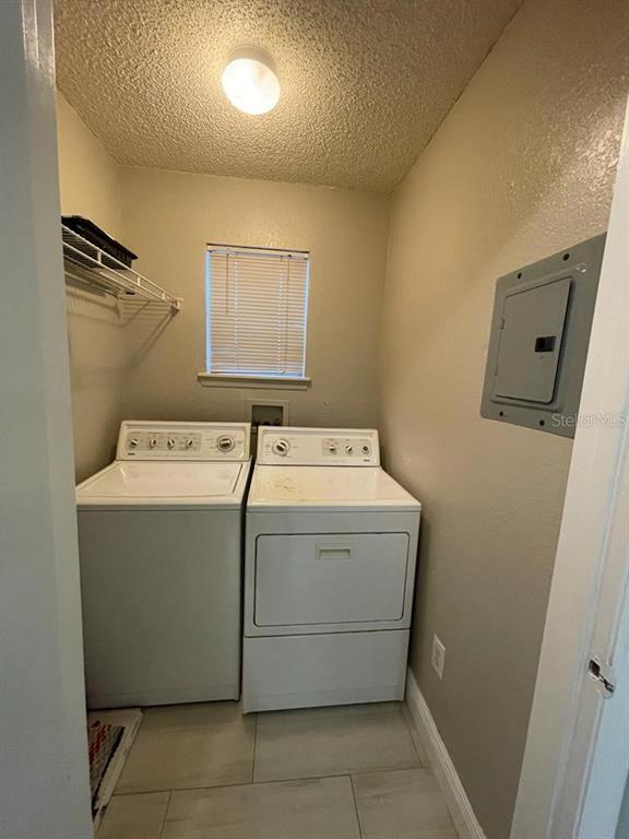 Building Photo - 2214 Grand Cayman Ct