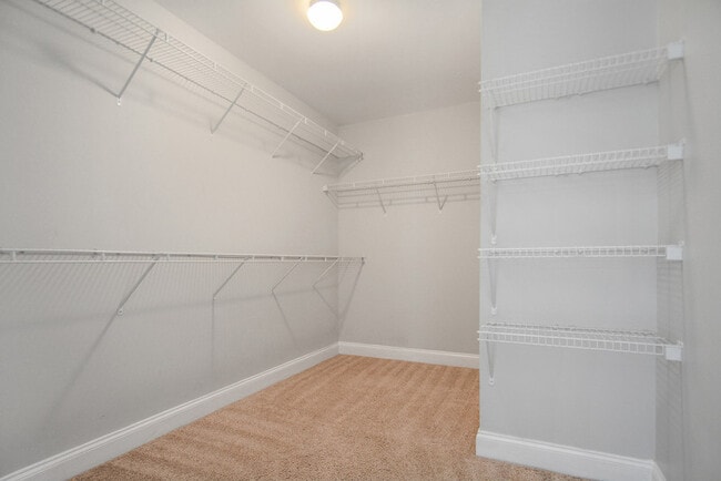 Building Photo - 2056 Hatteras Wy