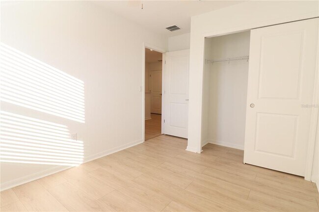 Building Photo - 2208 Paravane Wy