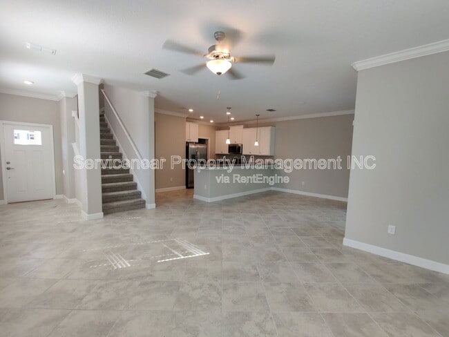 Building Photo - 23240 Willow Glen Way