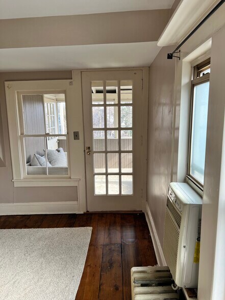 Living Room - 136 E 9th St