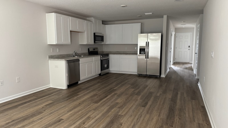 Building Photo - 6321 Firefly Dr
