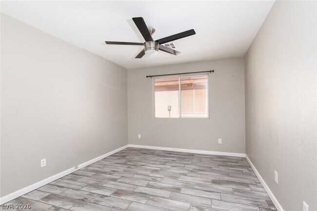 Building Photo - 4912 Peaceful Pond Ave